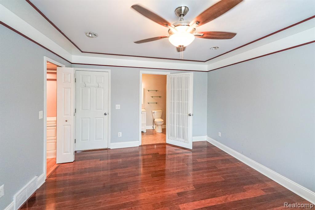 2528 North Lapeer Road Lapeer, MI 48446 - Photo 22 of 39