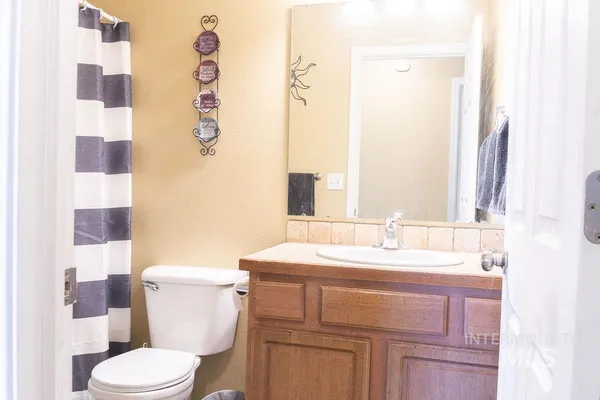 $349,900 | 1509 North Elm Street, Jerome, ID 83338