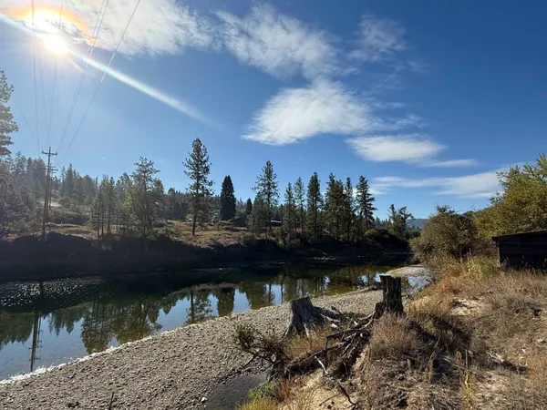 $295,000 | 21 North Curlew Wa 99118, Curlew, WA 99118