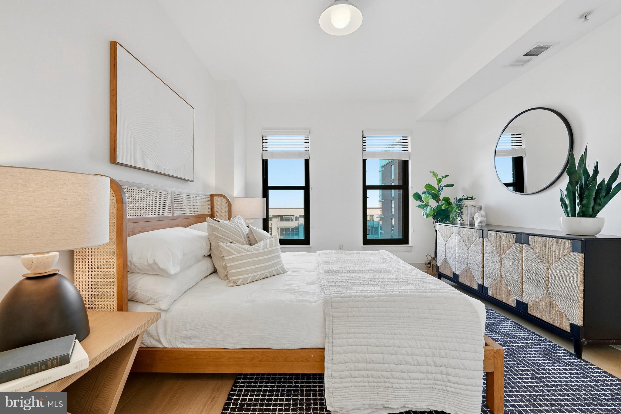 910 M Street Northwest, Unit 803 Washington, DC 20001 - Photo 13 of 20 Primary Bedroom