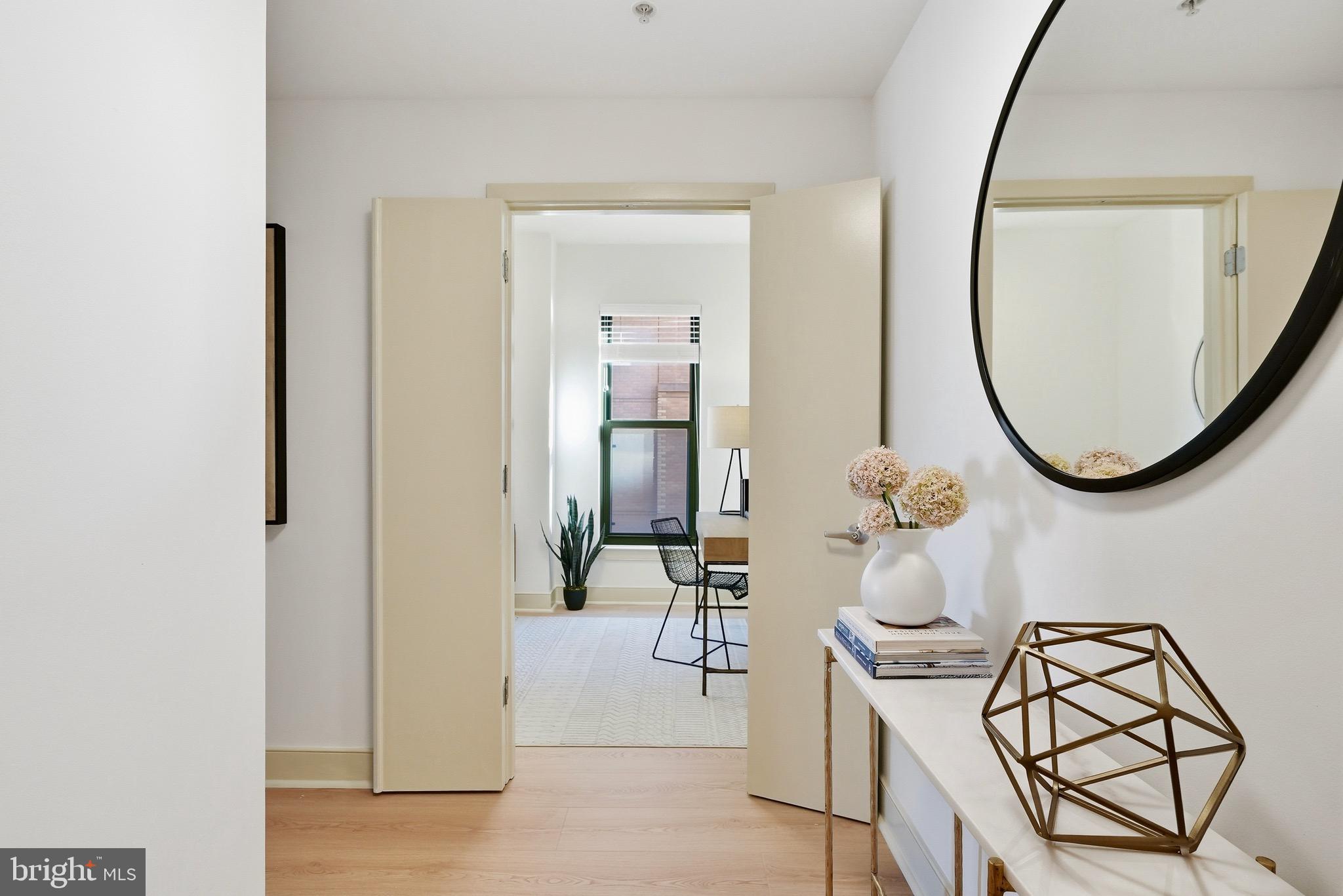 910 M Street Northwest, Unit 803 Washington, DC 20001 - Photo 17 of 20 Entry to Den