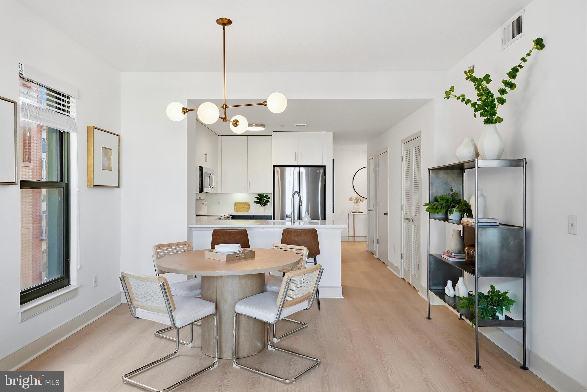 910 M Street Northwest, Unit 803 Washington, DC 20001 - Photo 6 of 20 Dining