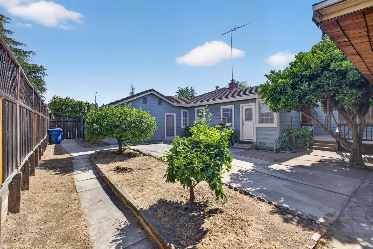 229 West Rincon Avenue Campbell, CA 95008 - Photo 16 of 57
