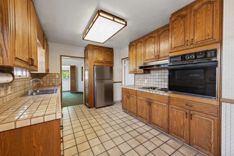 $2,300,000 | 229 West Rincon Avenue, Campbell, CA 95008