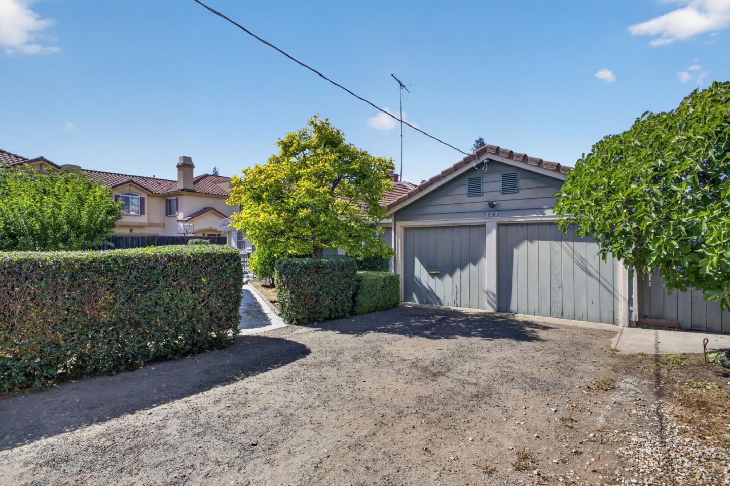 229 West Rincon Avenue Campbell, CA 95008 - Photo 10 of 57