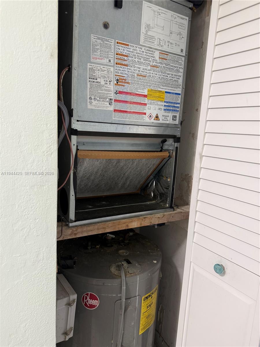 8951 North New River Canal Road, Unit 2D Plantation, FL 33324 - Photo 30 of 30 a view of washer and dryer