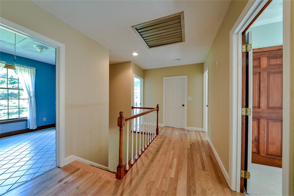 195 Woodside Road Sudbury, MA 01776 - Photo 15 of 30 Gallery Image 15