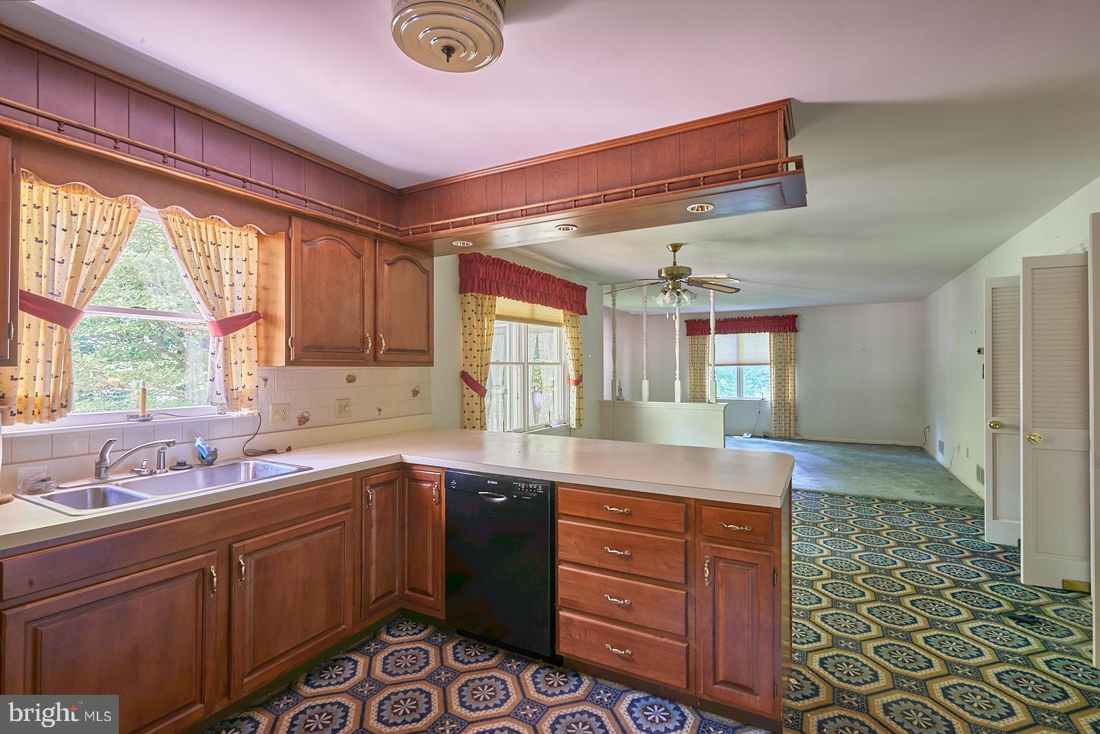 147 Golf Ridge Road Reinholds, PA 17569 - Photo 16 of 41 Gallery Image 16