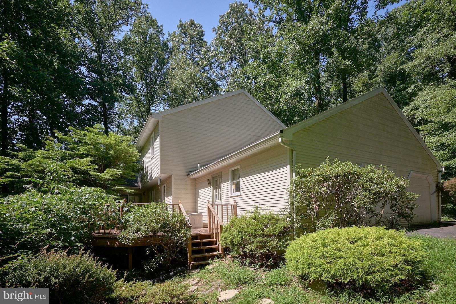 147 Golf Ridge Road Reinholds, PA 17569 - Photo 4 of 41 Gallery Image 4