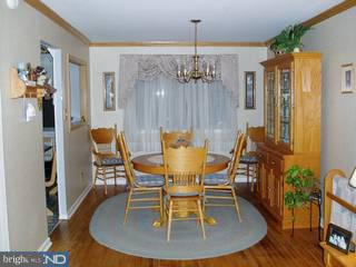 106 Hollyoke Road Somerdale, NJ 08083 - Photo 3 of 6 Gallery Image 3