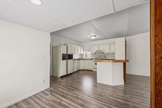 $30,000 | 1221 Brookshire Drive, Unit 1221, Rantoul, IL 61866