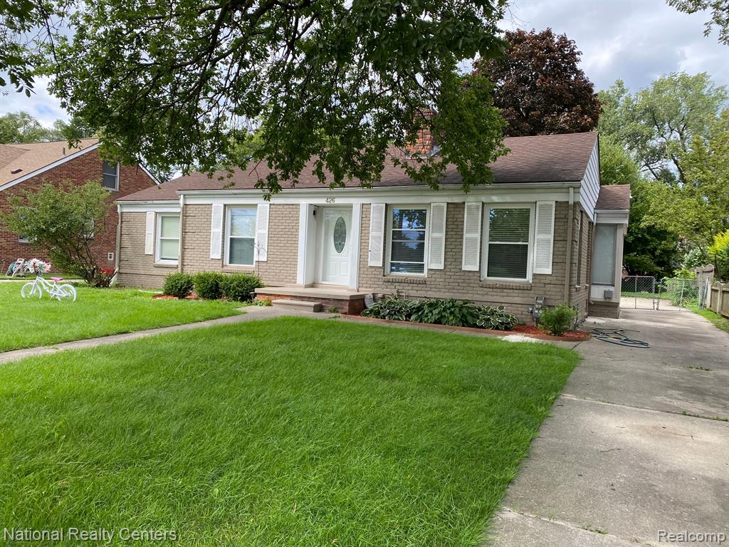 426 Moross Road Grosse Pointe, MI 48236 - Photo 1 of 36