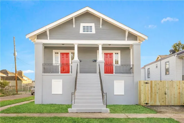$1,800 | 3700 South Liberty Street, Unit 2A, New Orleans, LA 70115