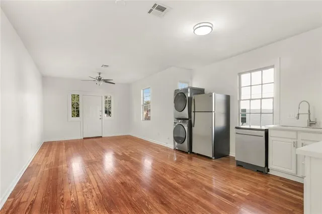 $1,800 | 3700 South Liberty Street, Unit 2A, New Orleans, LA 70115