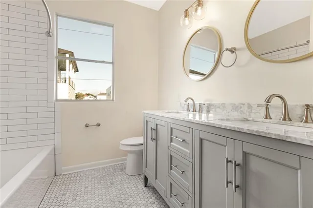 $1,800 | 3700 South Liberty Street, Unit 2A, New Orleans, LA 70115