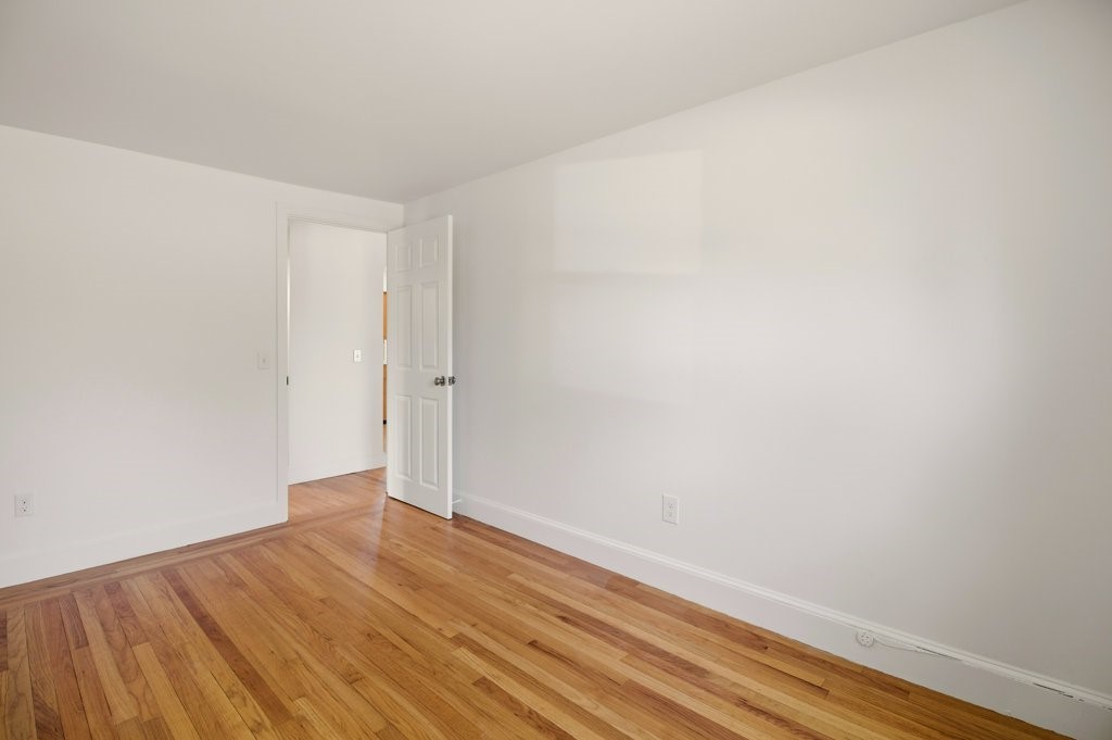 55 Mixter Street Middletown, RI 02842 - Photo 22 of 50