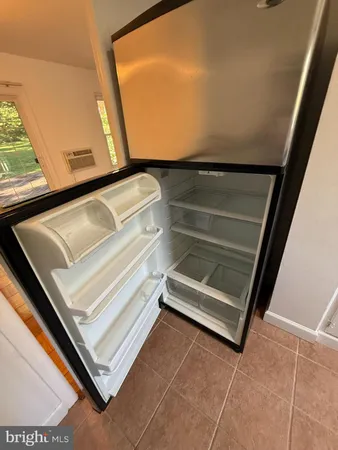 $2,595 | 3111 Ravensworth Place, Alexandria, VA 22302