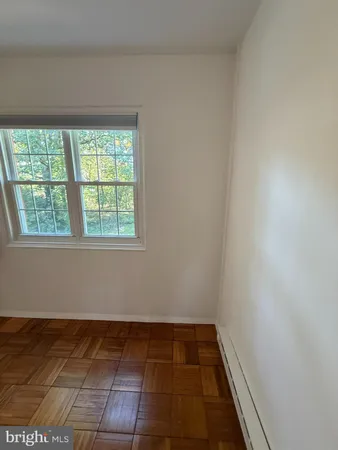 $2,595 | 3111 Ravensworth Place, Alexandria, VA 22302
