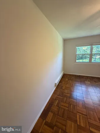 $2,595 | 3111 Ravensworth Place, Alexandria, VA 22302