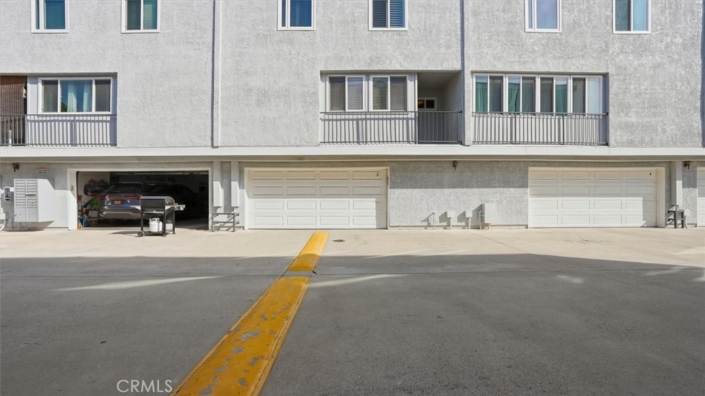 604 East 220th Street, Unit 3 Carson, CA 90745 - Photo 30 of 30