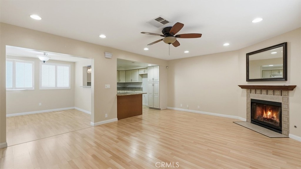 604 East 220th Street, Unit 3 Carson, CA 90745 - Photo 4 of 30