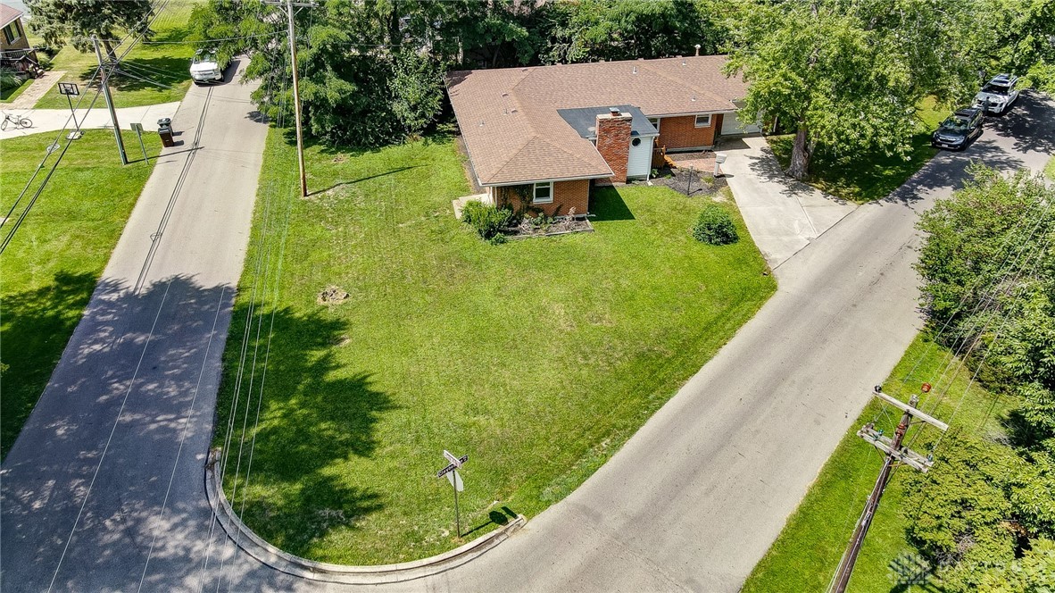 3781 Claybourne Road Kettering, OH 45429 - Photo 3 of 48 Gallery Image 3