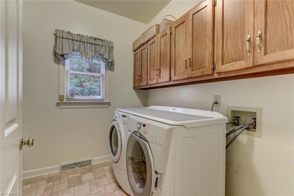 5001 Millstaff Drive Oak Ridge, NC 27310 - Photo 14 of 30