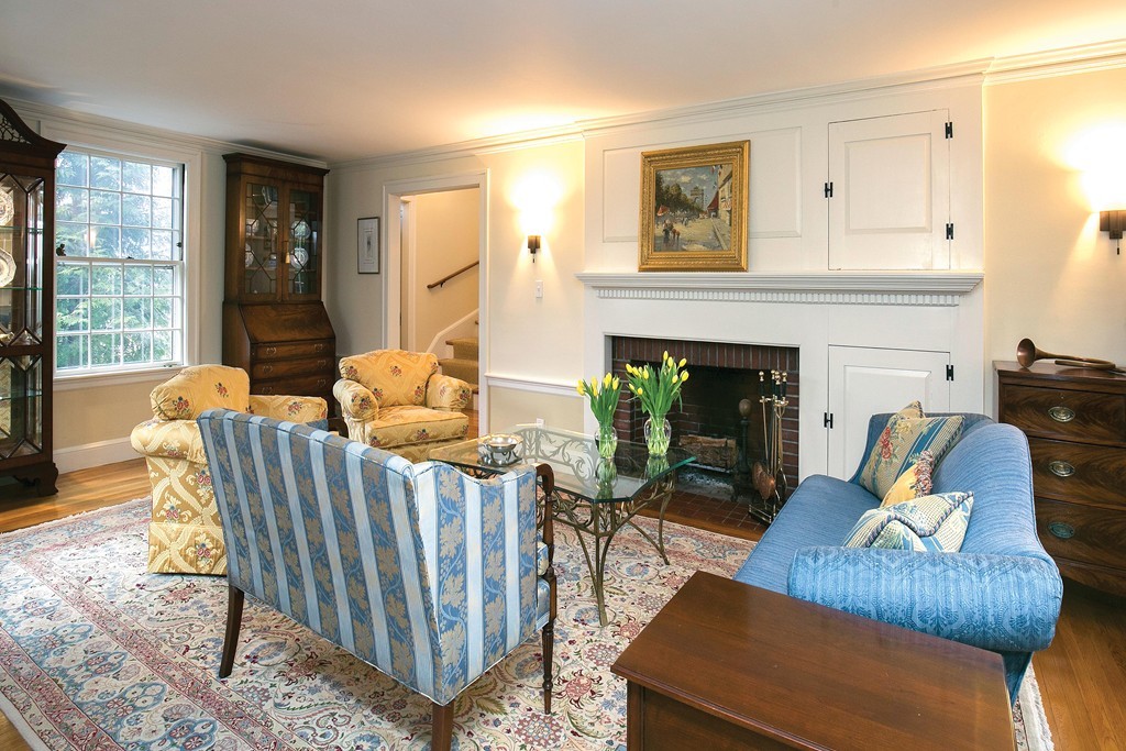 20 Stony Brae Road Newton, MA 02461 - Photo 2 of 11 Gallery Image 2
