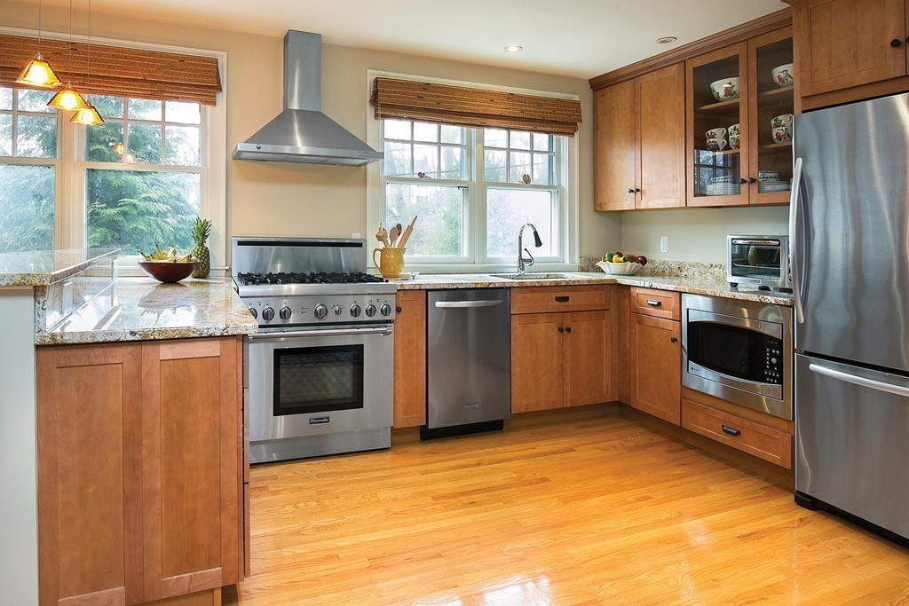 20 Stony Brae Road Newton, MA 02461 - Photo 6 of 11 Gallery Image 6
