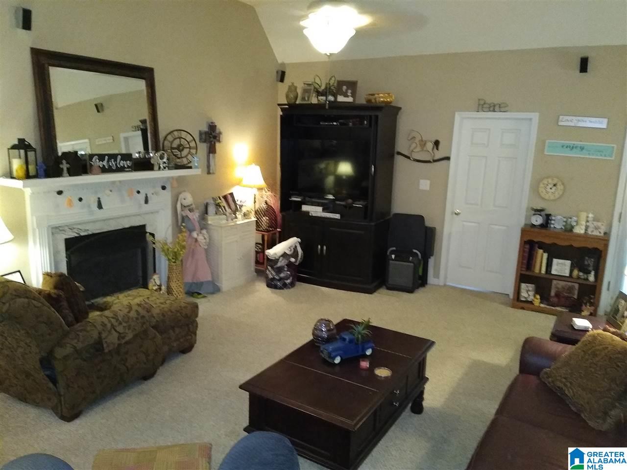 4536 Bonnett Way Birmingham, AL 35235 - Photo 4 of 16