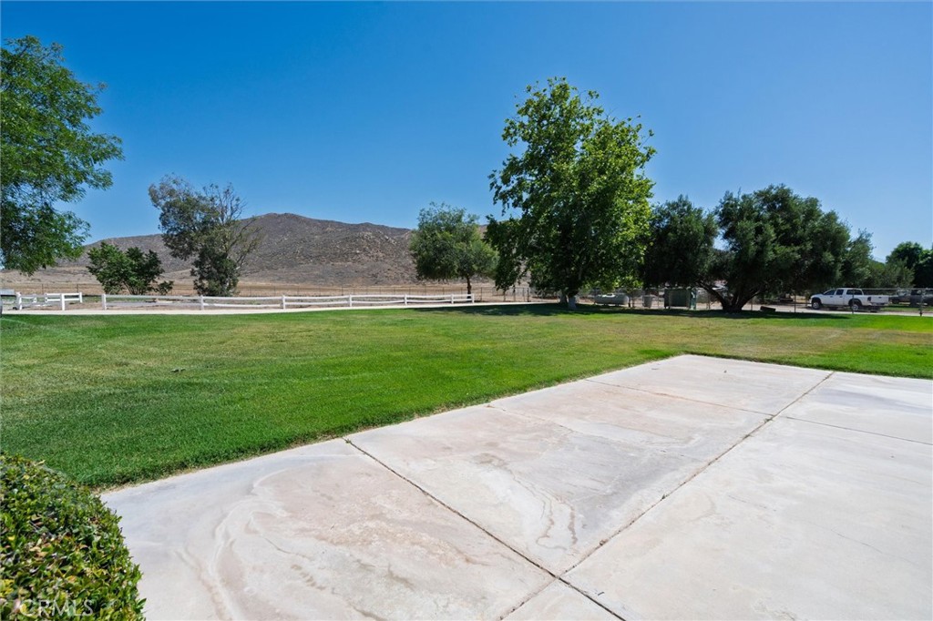 34150 Stowe Road Winchester, CA 92545 - Photo 77 of 80