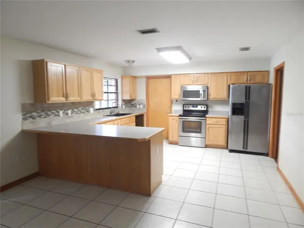 $2,400 | 4506 Lake Trudy Drive, St. Cloud, FL 34769