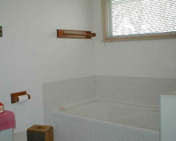 3505 North Benton Road Muncie, IN 47304 - Photo 8 of 9 Gallery Image 8