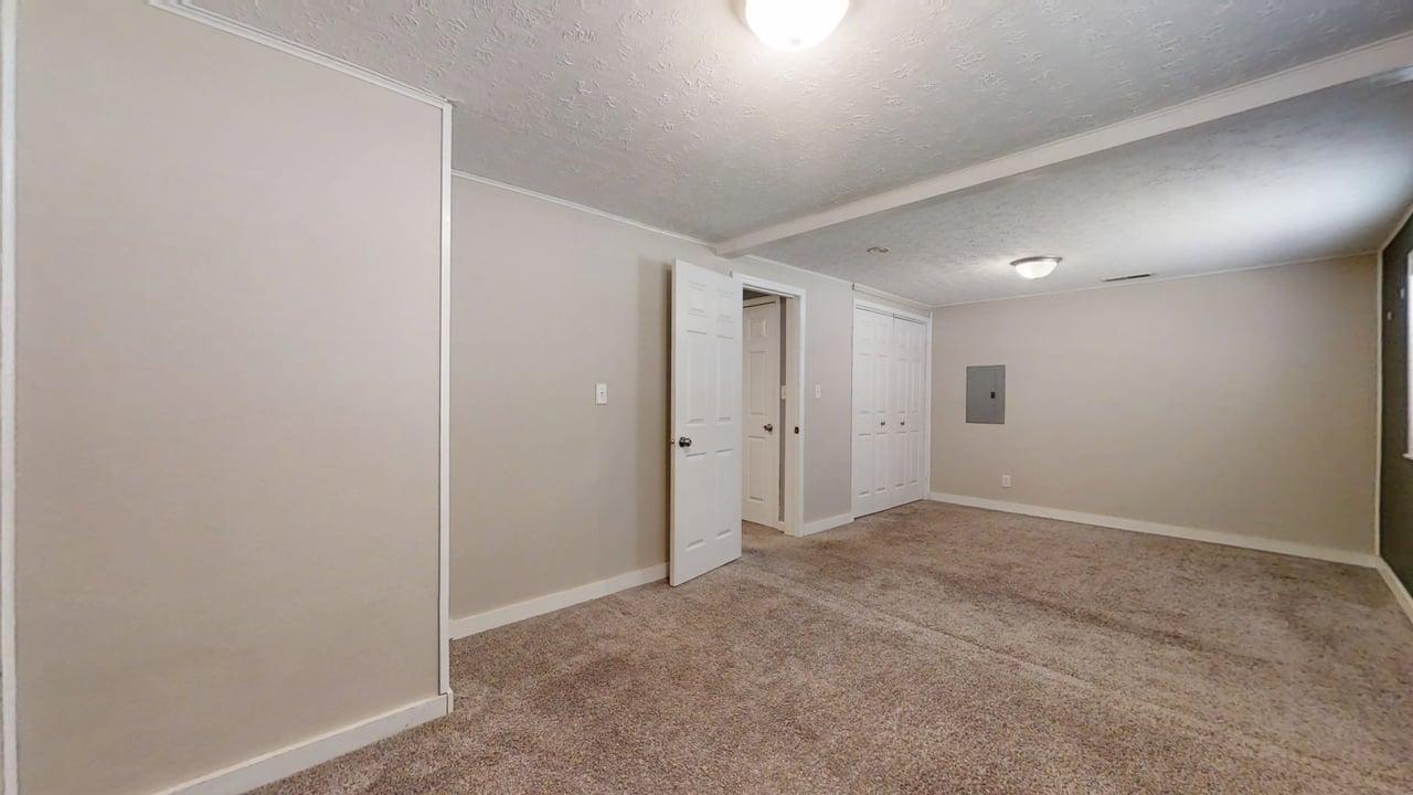 1410 South Mattis Avenue Champaign, IL 61821 - Photo 15 of 27 a view of an empty room