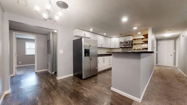 $178,900 | 1410 South Mattis Avenue, Champaign, IL 61821