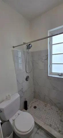 $1,800 | 741 15th Street, Miami Beach, FL 33139