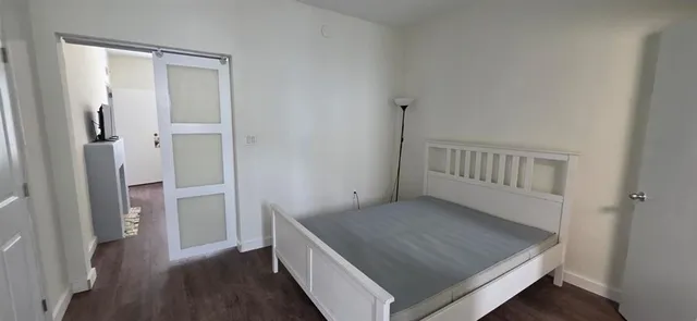 $1,800 | 741 15th Street, Miami Beach, FL 33139