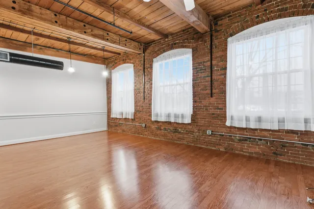 $275,000 | 66 Landing Lane, Unit 309, Laconia, NH 03246