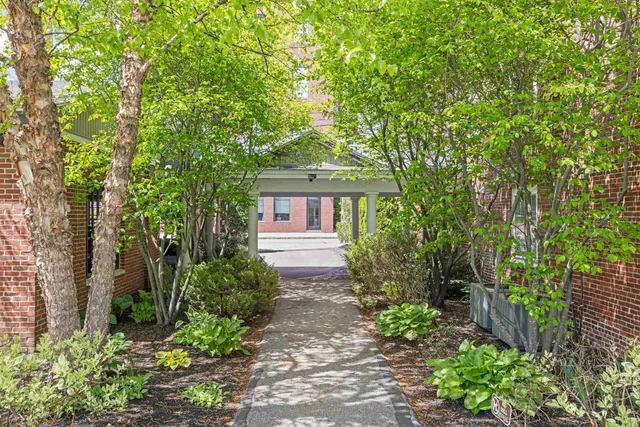 $275,000 | 66 Landing Lane, Unit 309, Laconia, NH 03246