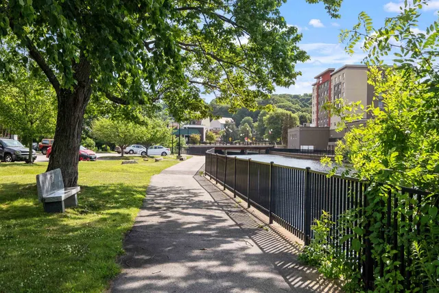 $275,000 | 66 Landing Lane, Unit 309, Laconia, NH 03246