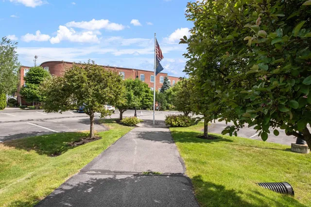 $275,000 | 66 Landing Lane, Unit 309, Laconia, NH 03246