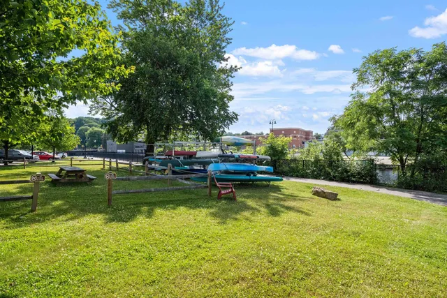 $275,000 | 66 Landing Lane, Unit 309, Laconia, NH 03246