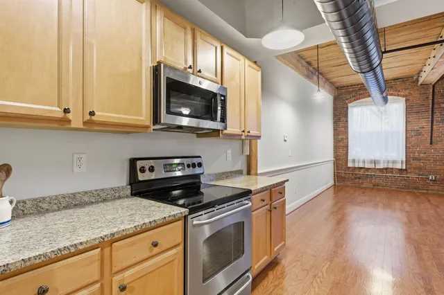 $275,000 | 66 Landing Lane, Unit 309, Laconia, NH 03246