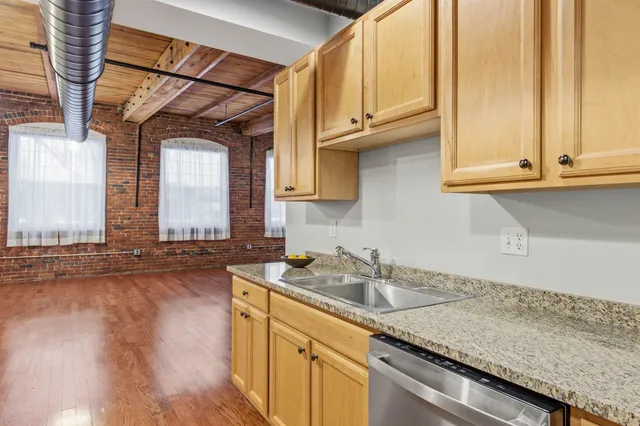 $275,000 | 66 Landing Lane, Unit 309, Laconia, NH 03246