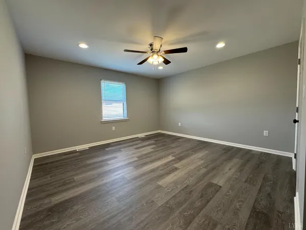 $374,500 | 3941 Promise Land Road, Appomattox, VA 24522