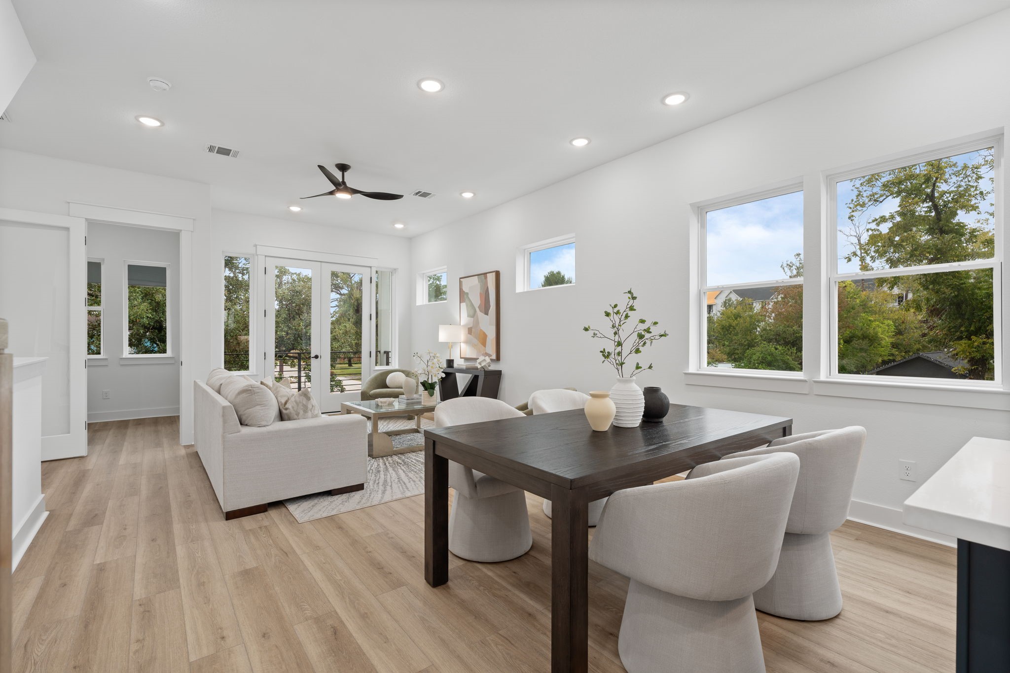 717 Janisch Road, Unit I Houston, TX 77018 - Photo 12 of 50