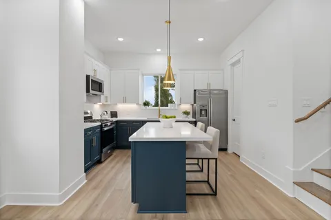 $419,000 | 717 Janisch Road, Unit I, Houston, TX 77018