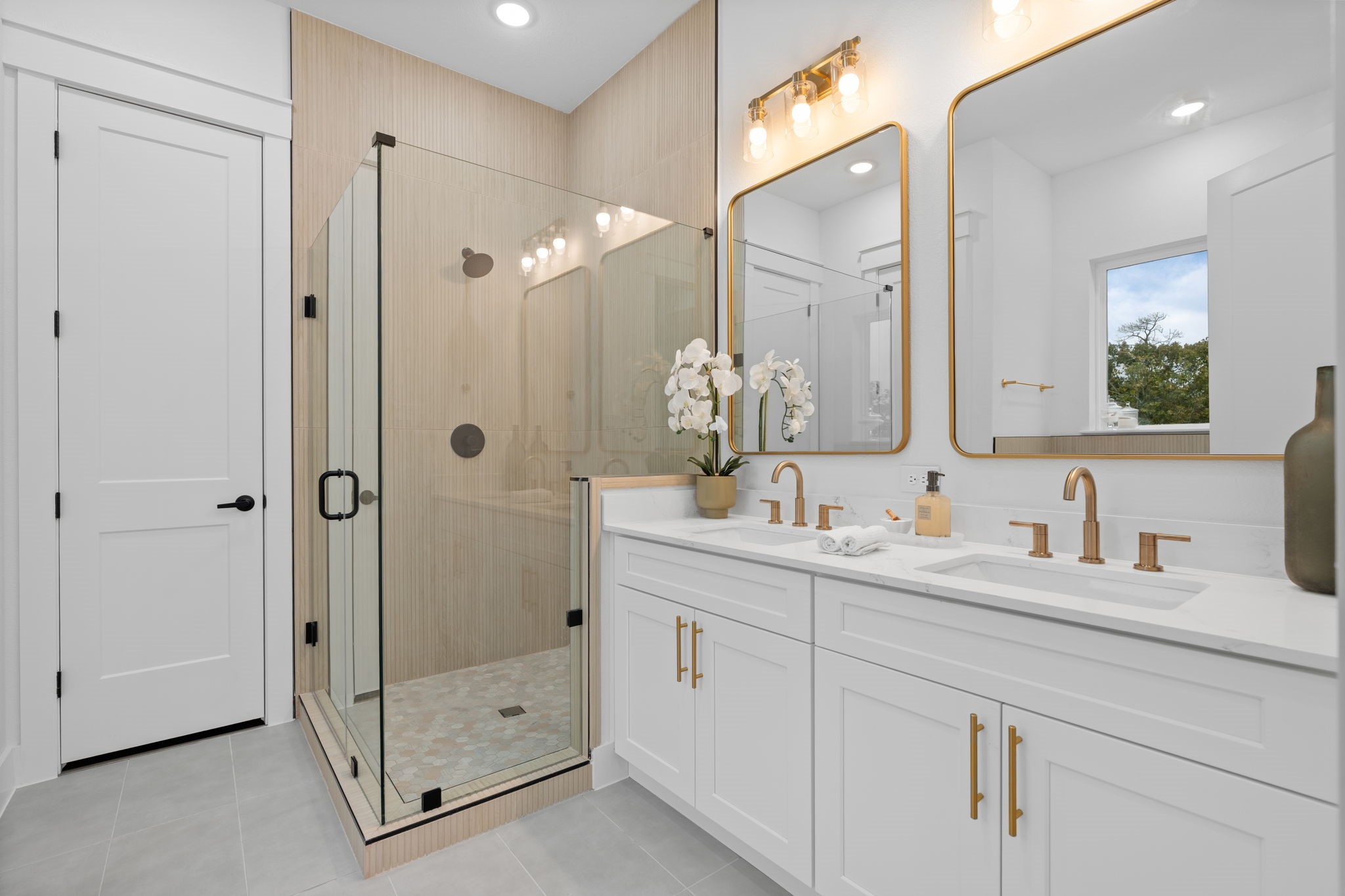 717 Janisch Road, Unit I Houston, TX 77018 - Photo 4 of 50