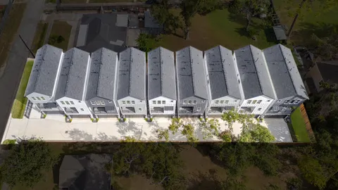 $419,000 | 717 Janisch Road, Unit I, Houston, TX 77018