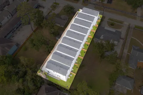 $419,000 | 717 Janisch Road, Unit I, Houston, TX 77018